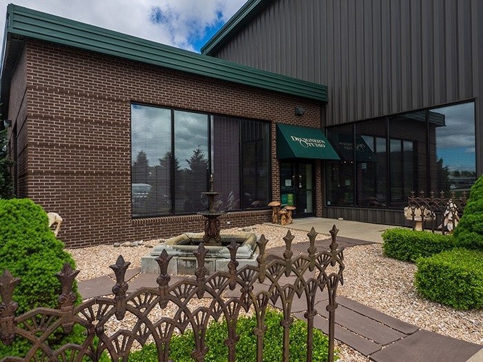 Hunter Douglas Dealer Image